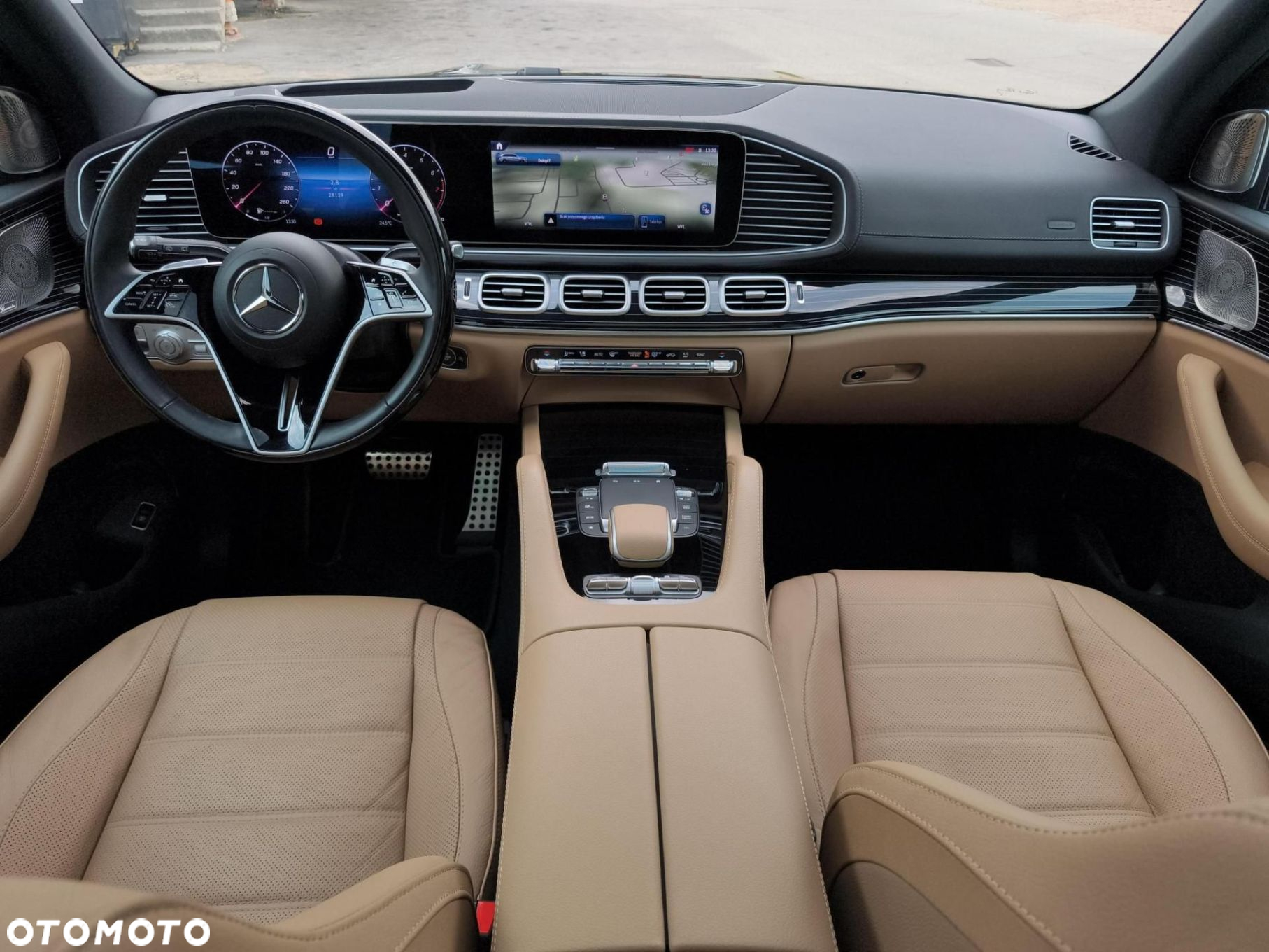 Mercedes-Benz GLS - 14