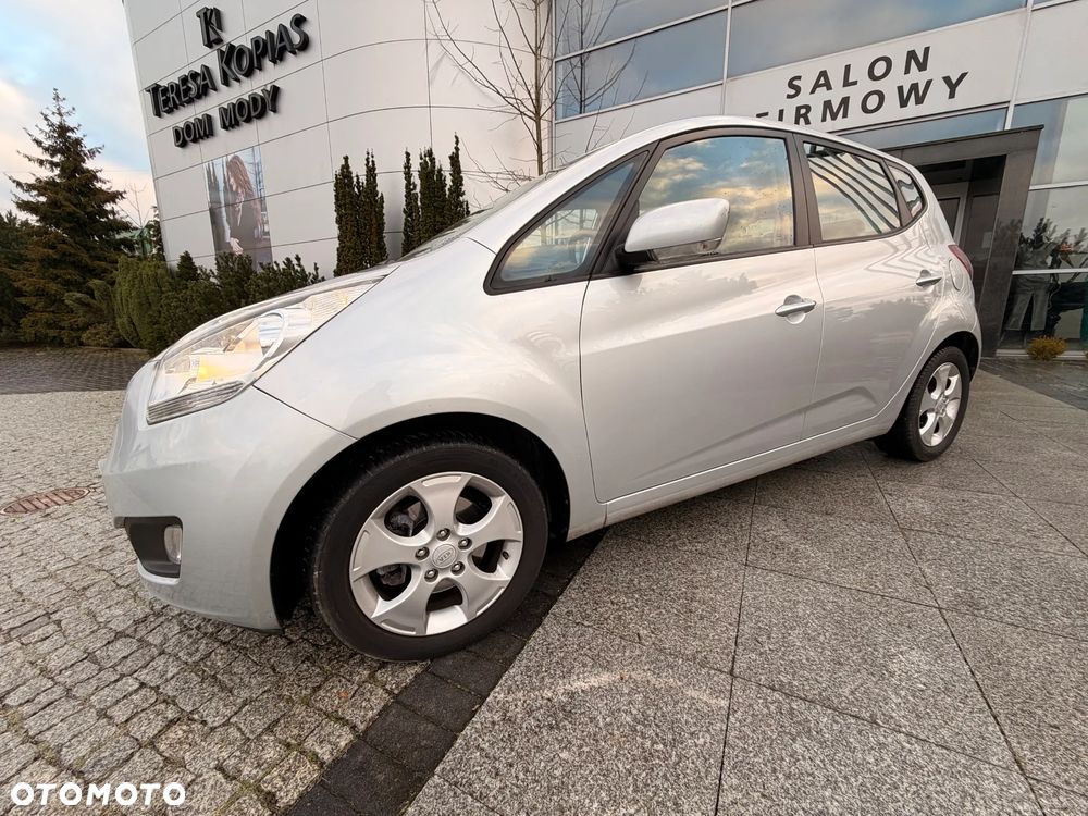 Kia Venga 1.6 CVVT Automatik Titanium Collection - 2