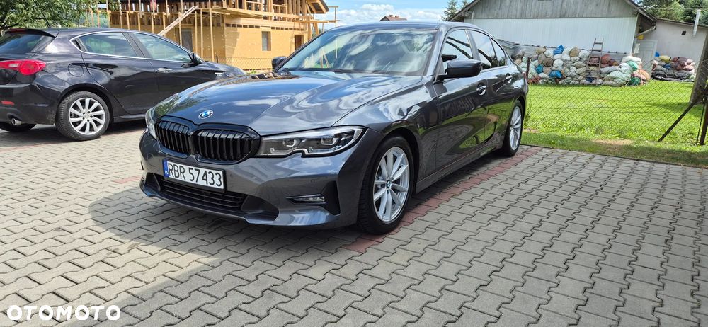 BMW Seria 3 320d mHEV - 3
