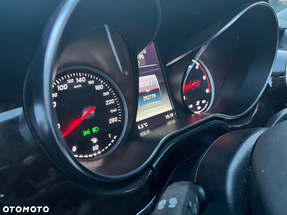 Mercedes-Benz Klasa V 250 (BlueTEC) d Avantgarde 7G-Tronic - 10