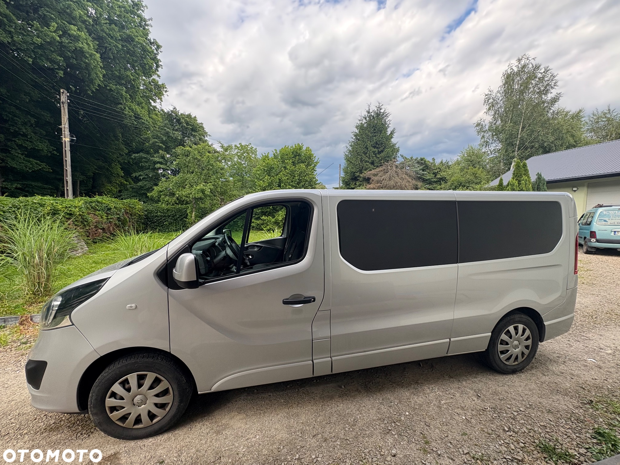 Opel Vivaro L2H1 2,9t Edition - 3