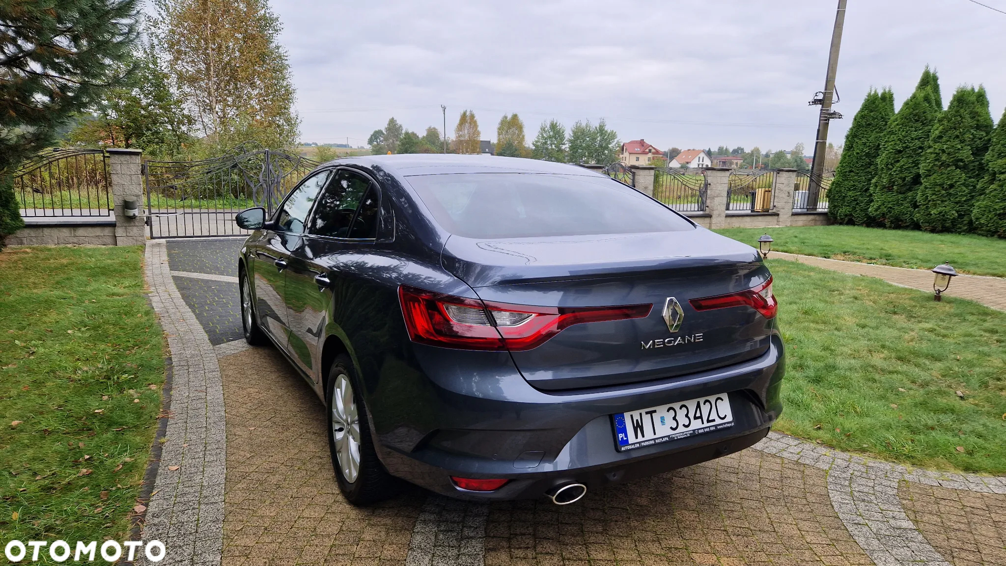 Renault Megane 1.5 Blue dCi Intens EDC - 6