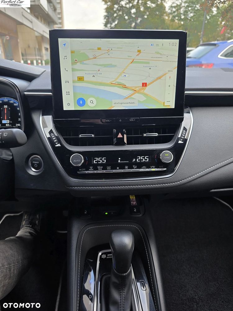 Toyota Corolla 1.8 Hybrid Style - 16