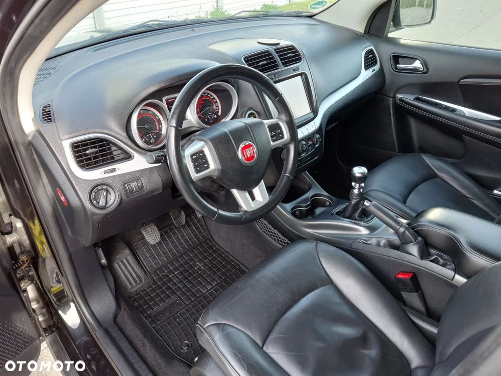 Fiat Freemont 2.0 Multijet 16V DPF Urban - 10