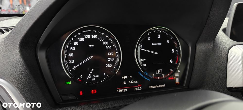BMW Seria 1 - 25