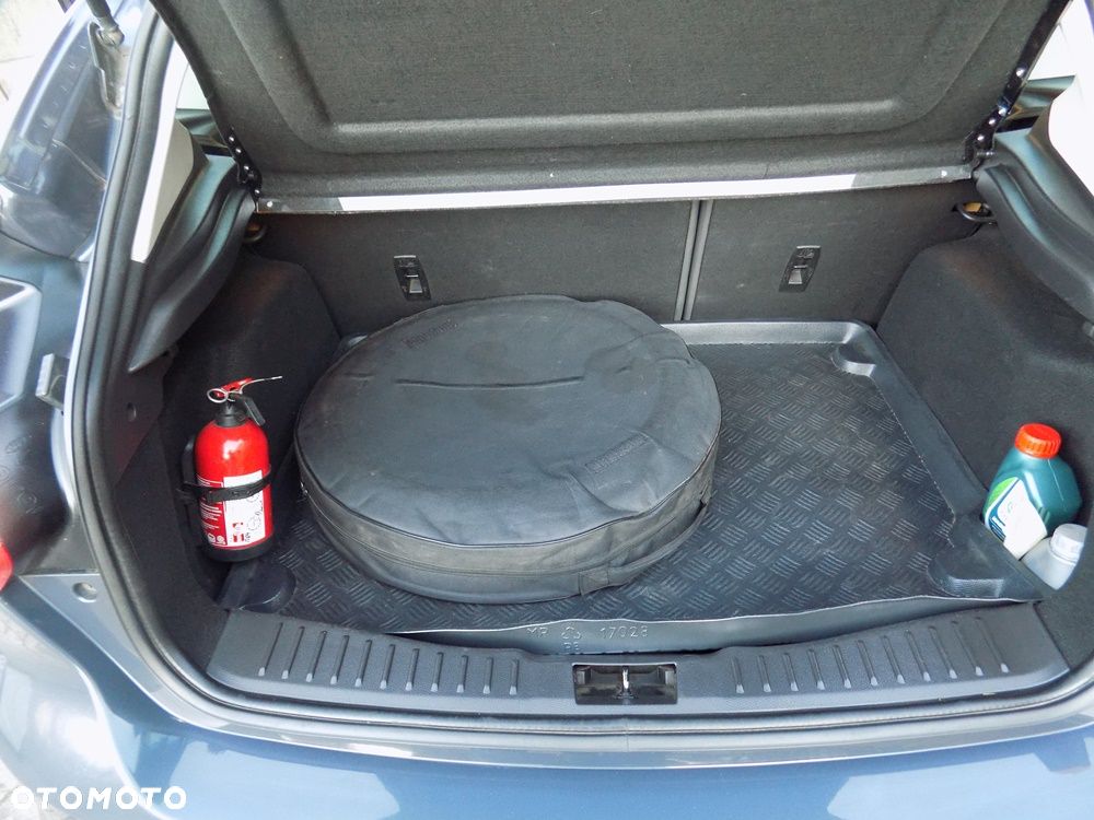 Ford Focus 1.6 Edition - 29