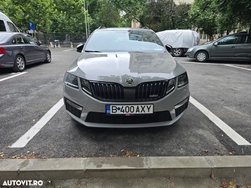 Skoda Octavia Combi Diesel 2.0 TDI 4X4 DSG RS - 16