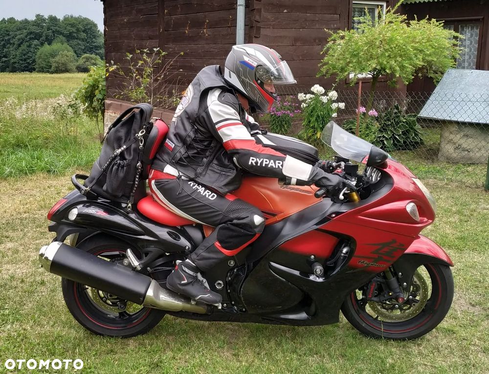 Suzuki Hayabusa - 1