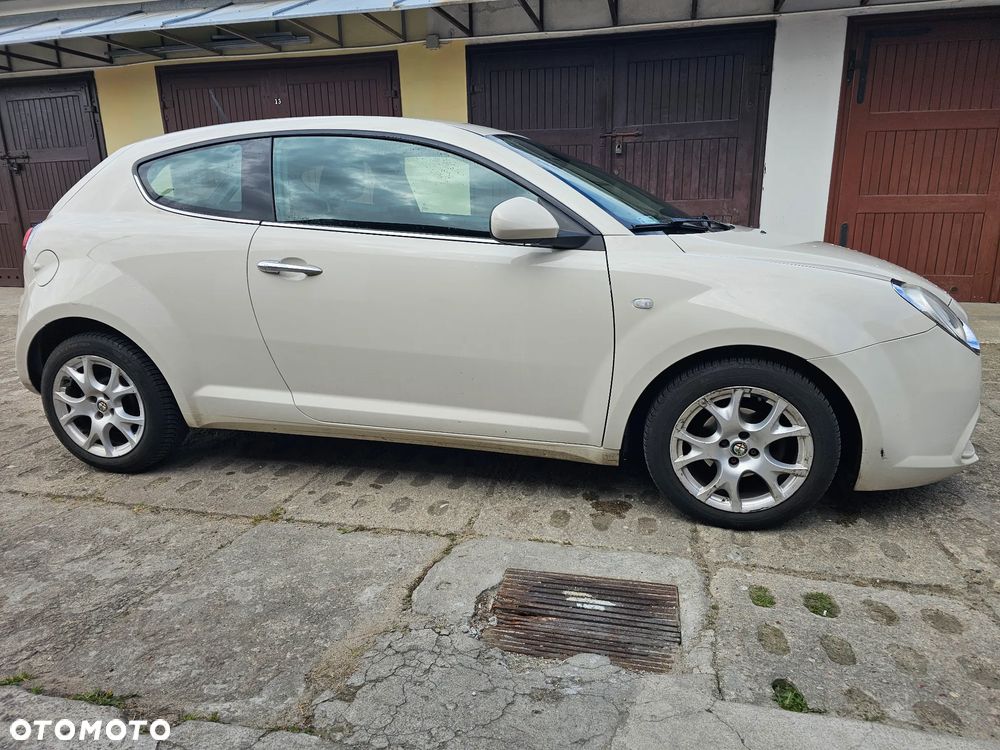 Alfa Romeo Mito 1.4 MultiAir Distinctive - 3