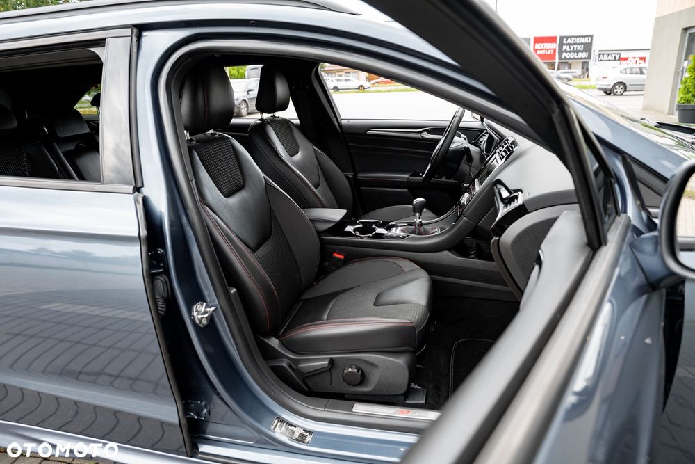 Ford Mondeo 2.0 EcoBlue ST-Line - 28