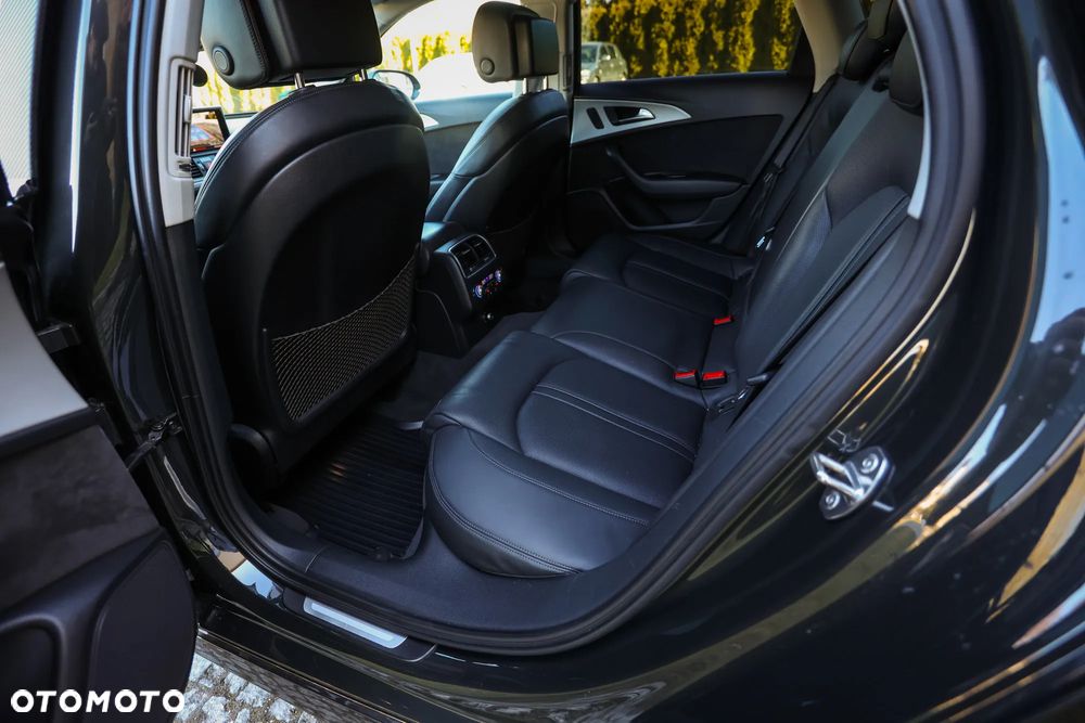 Audi A6 Avant 2.0 TDI Ultra DPF S tronic - 26