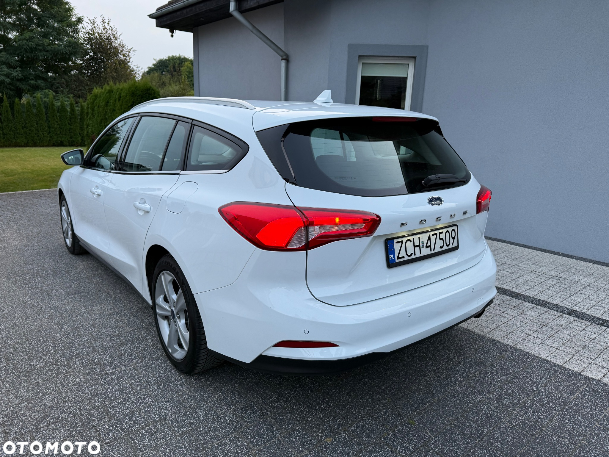Ford Focus Turnier 1.5 EcoBlue Start-Stopp-System TREND - 3