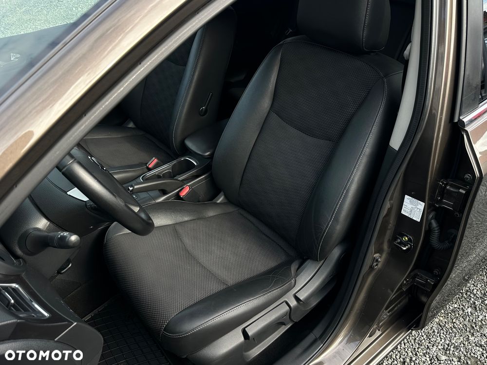 Nissan Pulsar 1.2 DIG-T Tekna - 18
