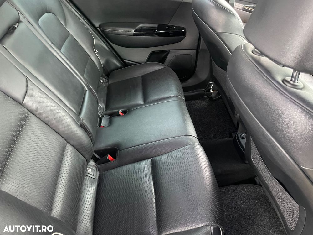 Kia Sportage 2,0 CRDI AWD Aut. Platinum - 10