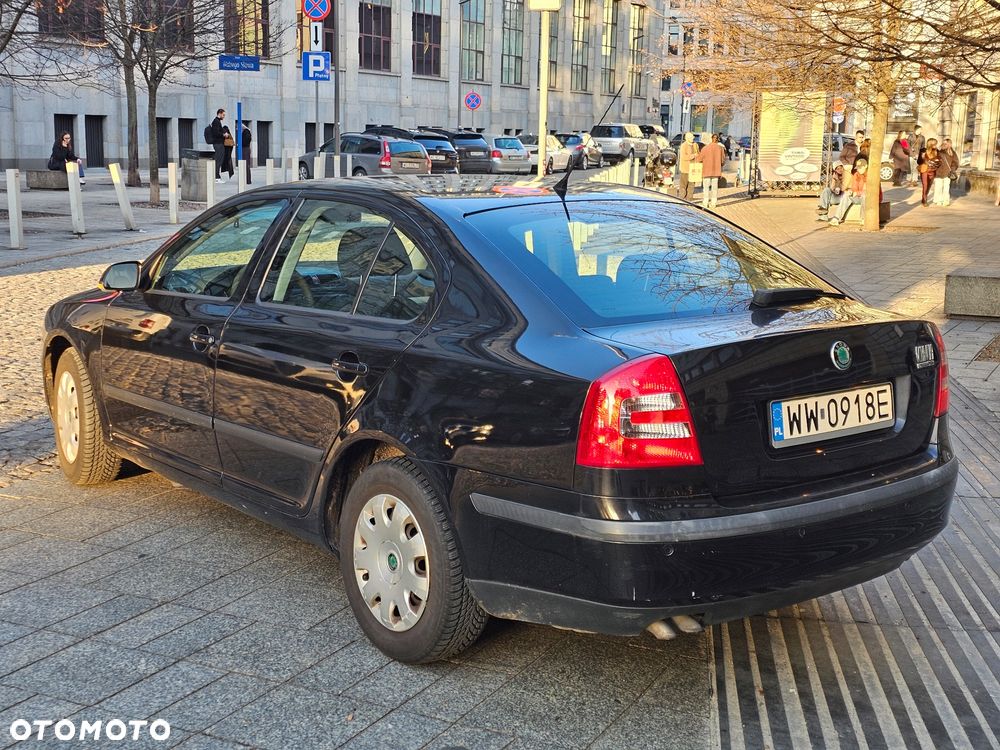Skoda Octavia 1.9 TDI Ambiente - 9