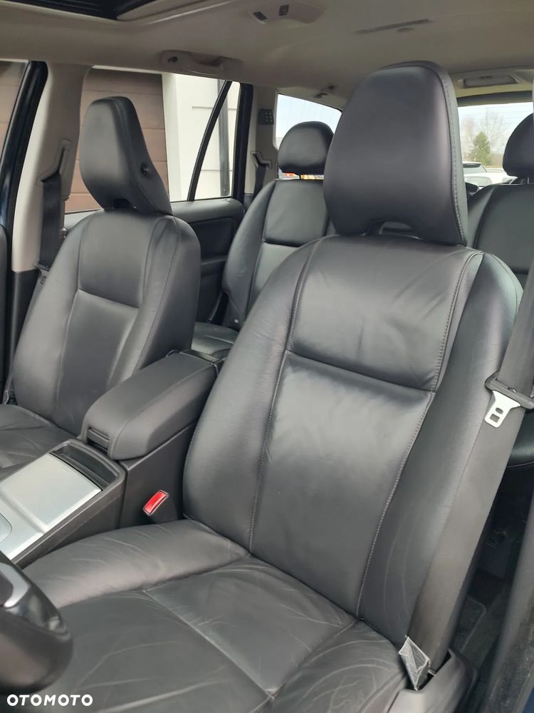 Volvo XC 90 D5 AWD Geartonic Summum - 32