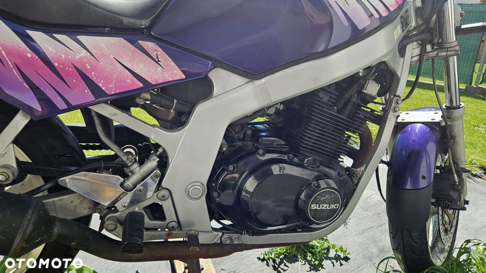 Suzuki GS - 4