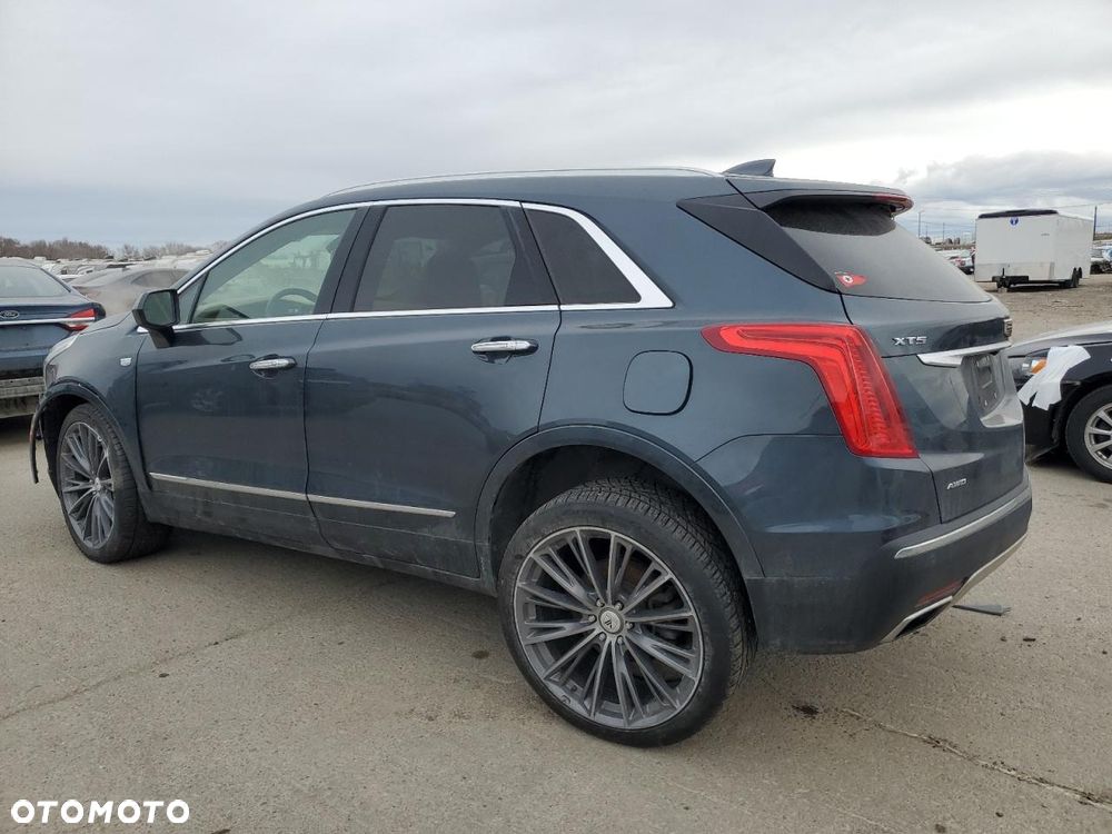 Cadillac XT5 - 4