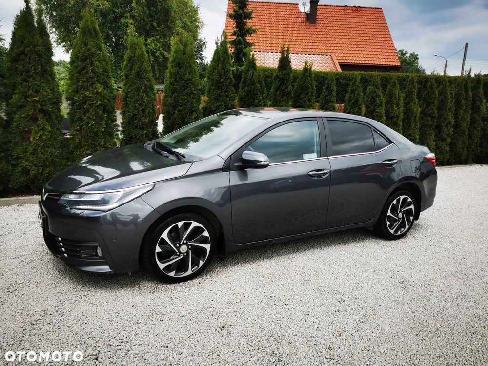 Toyota Corolla 1.6 Executive MS - 33