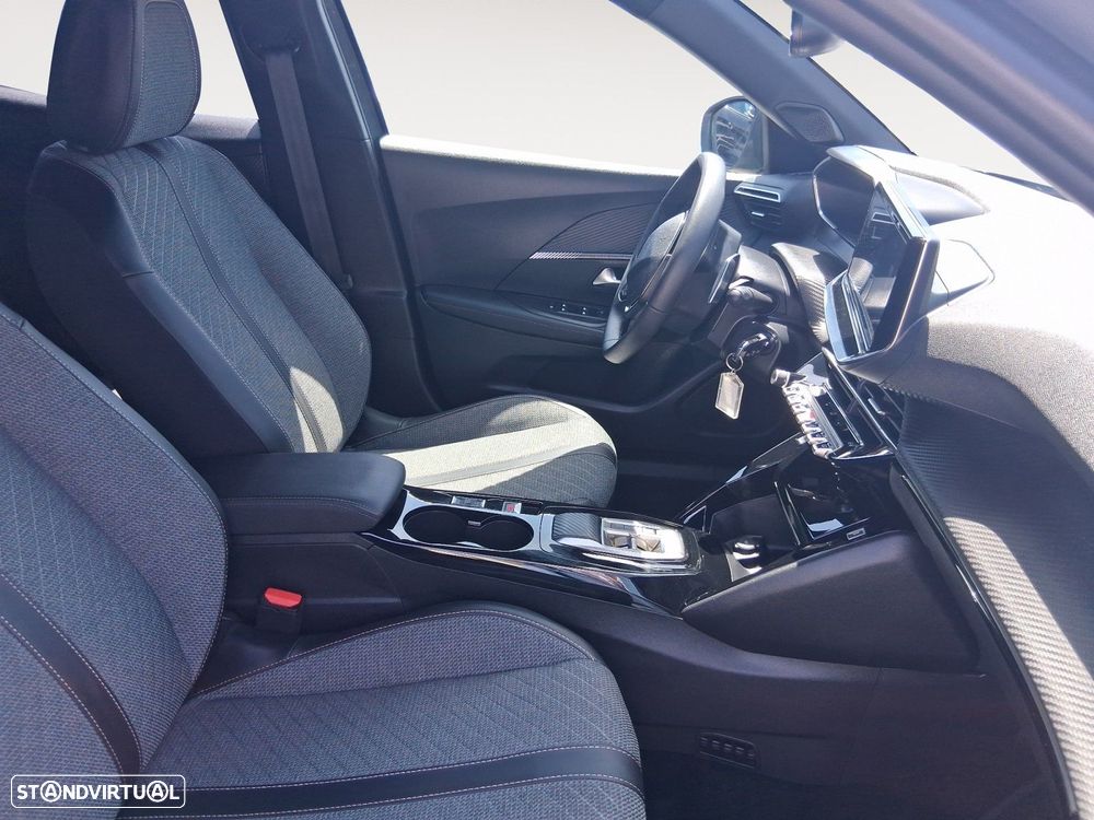 Peugeot 2008 - 15