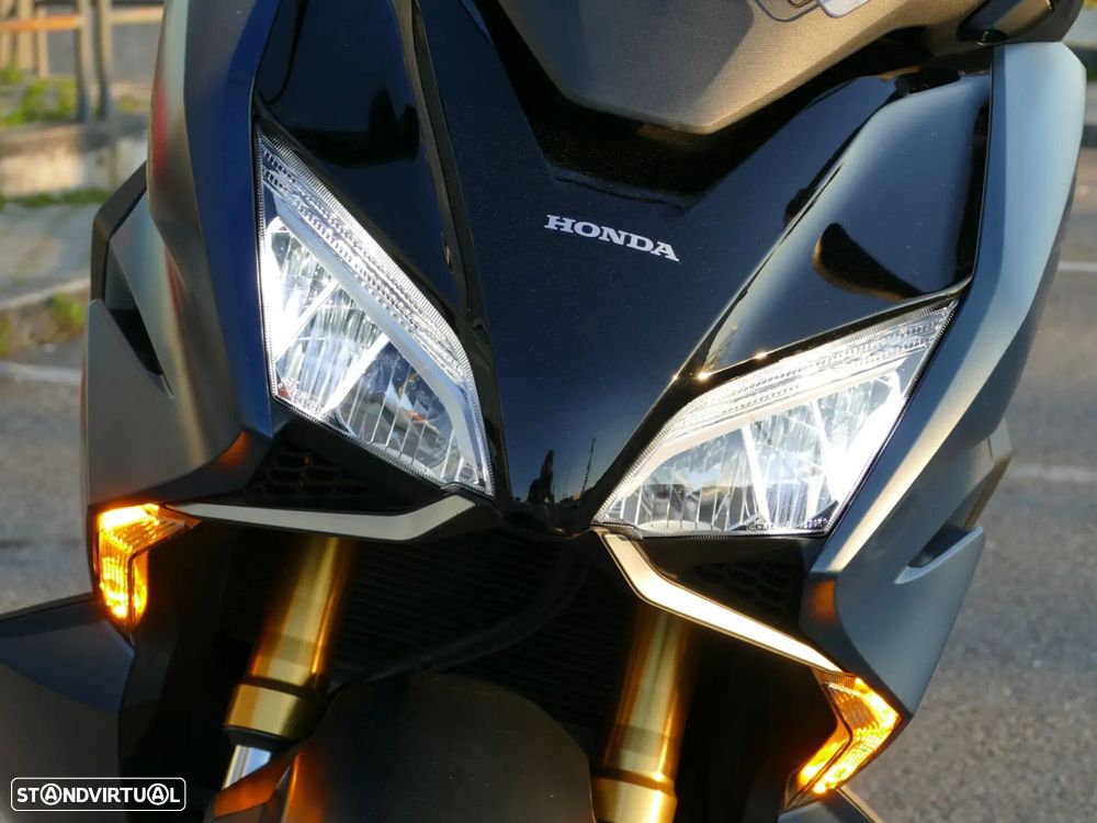 Honda Forza - 7