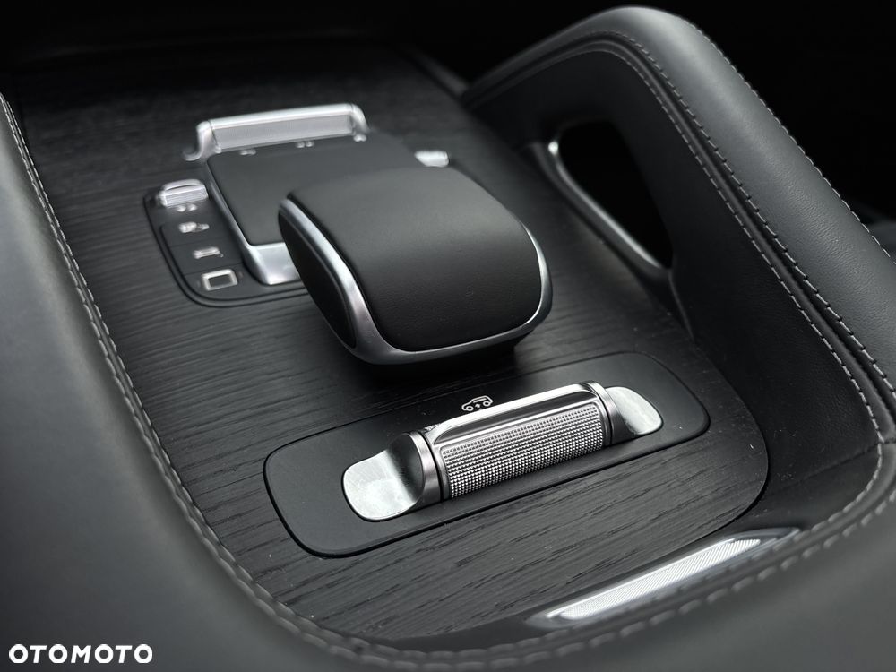 Mercedes-Benz GLE AMG 53 4Matic+ AMG Speedshift TCT 9G AMG Edition 55 - 37