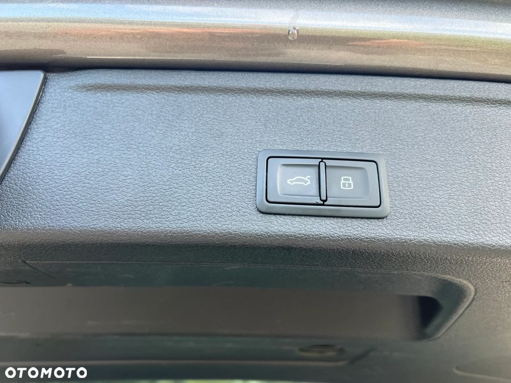 Audi A4 Avant 40 TDI mHEV Quattro S tronic - 33
