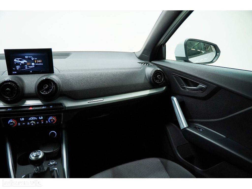 Audi Q2 1.6 TDI S-line - 18