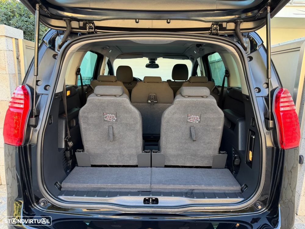 Peugeot 5008 1.6 HDi 7L Allure - 13