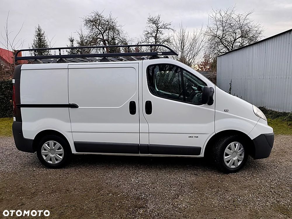 Renault Trafic - 17