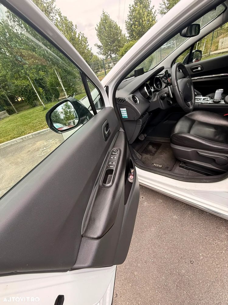 Peugeot 3008 HDi FAP 165 Automatik Platinum - 14