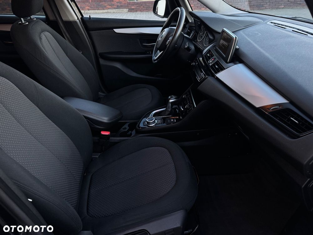 BMW Seria 2 216d GT Sport Line - 17