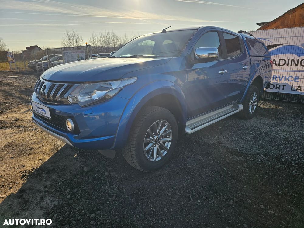 Mitsubishi L200 Double Cab M/T Intense - 2