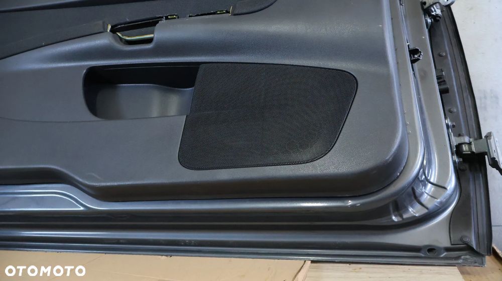 VOLVO C30 455-16 DRZWI LEWE EUROPA 06-2012R - 9