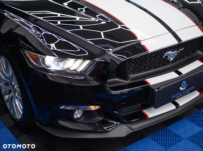 Ford Mustang 5.0 V8 GT - 5