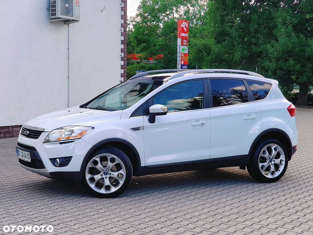 Ford Kuga 2.0 TDCi 2x4 Titanium - 17