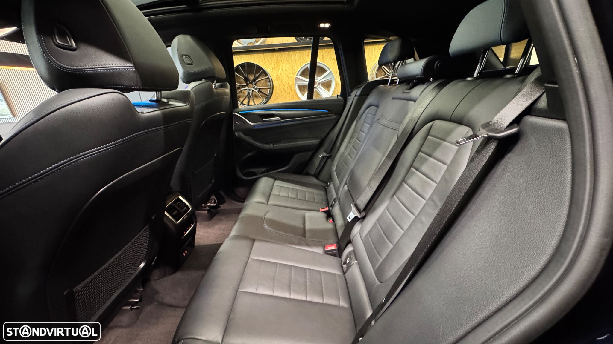 BMW iX3 M Sport Impressive - 27