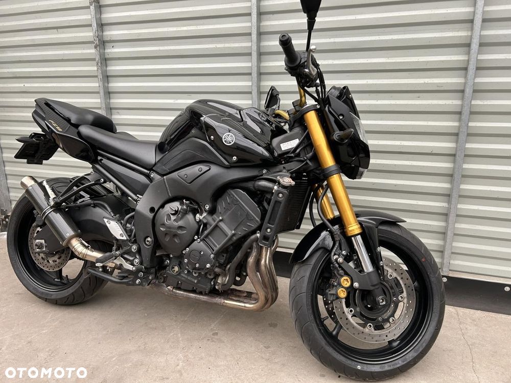 Yamaha FZ8 - 9