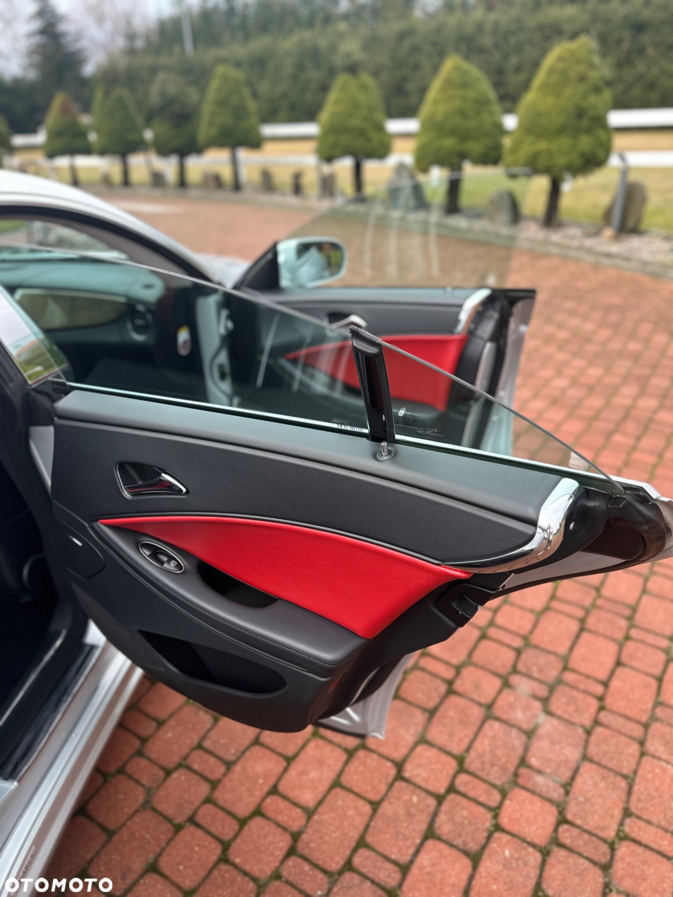 Mercedes-Benz CLS 350 CGI - 19