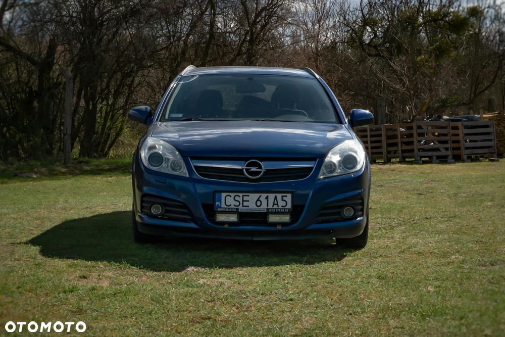 Opel Vectra 1.9 CDTI Comfort - 1