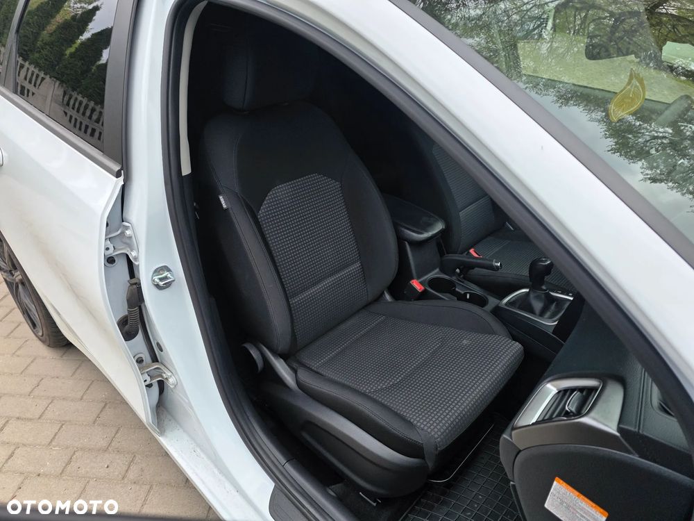 Kia Ceed 1.6 CRDi mHEV S - 12
