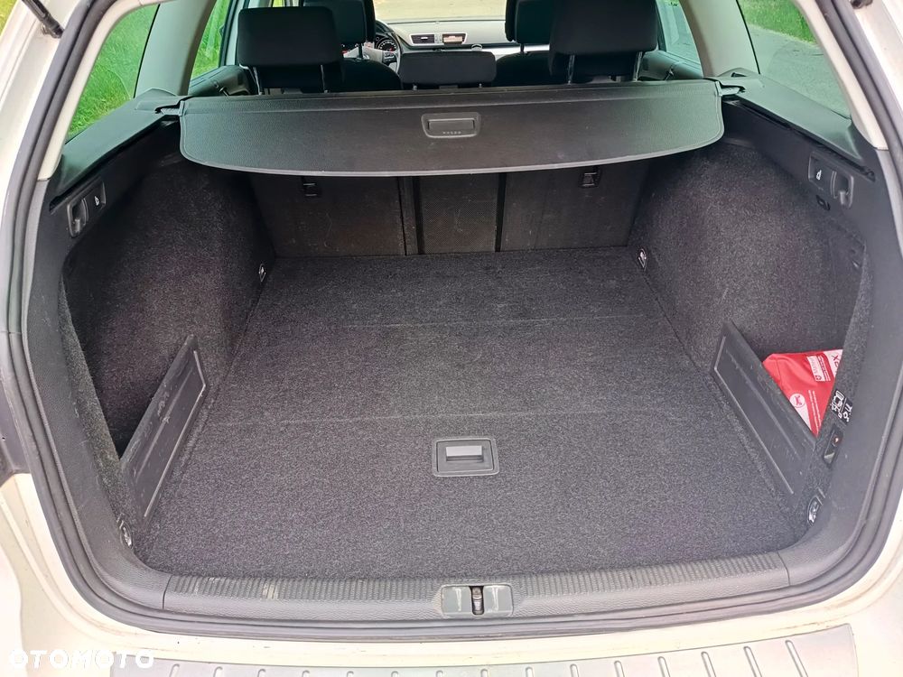 Volkswagen Passat 2.0 TDI 4Motion DSG BlueMotion Tech Highline - 26