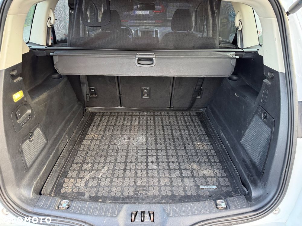 Ford S-Max 2.0 TDCi Titanium - 17