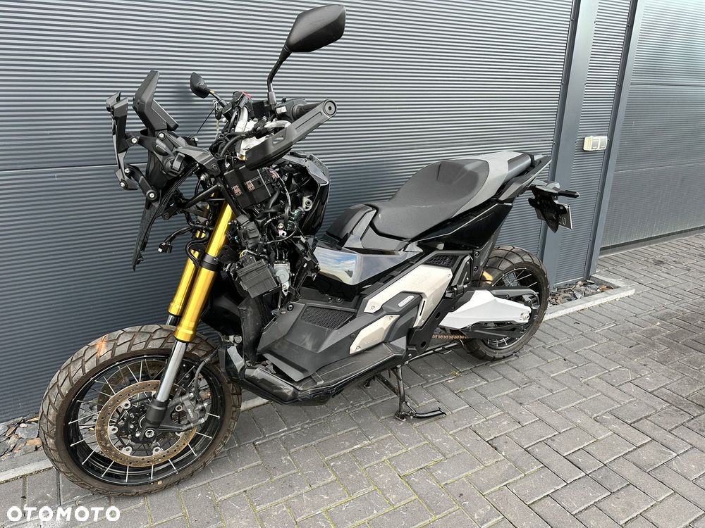 Honda X-ADV - 1