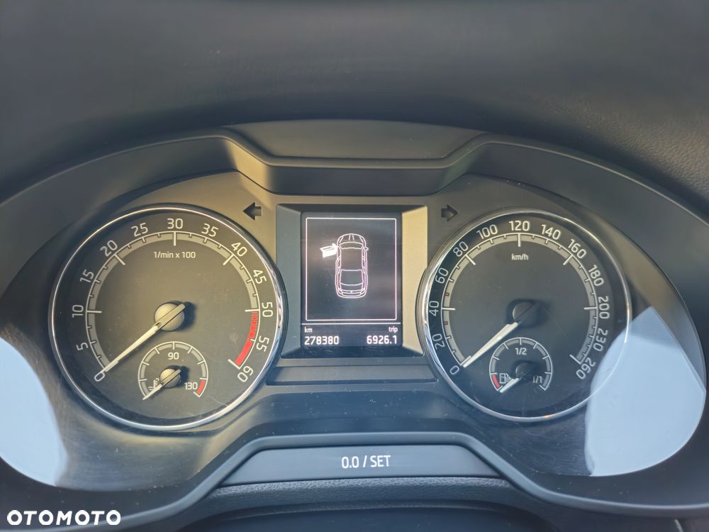 Skoda Octavia 2.0 TDI Drive - 13