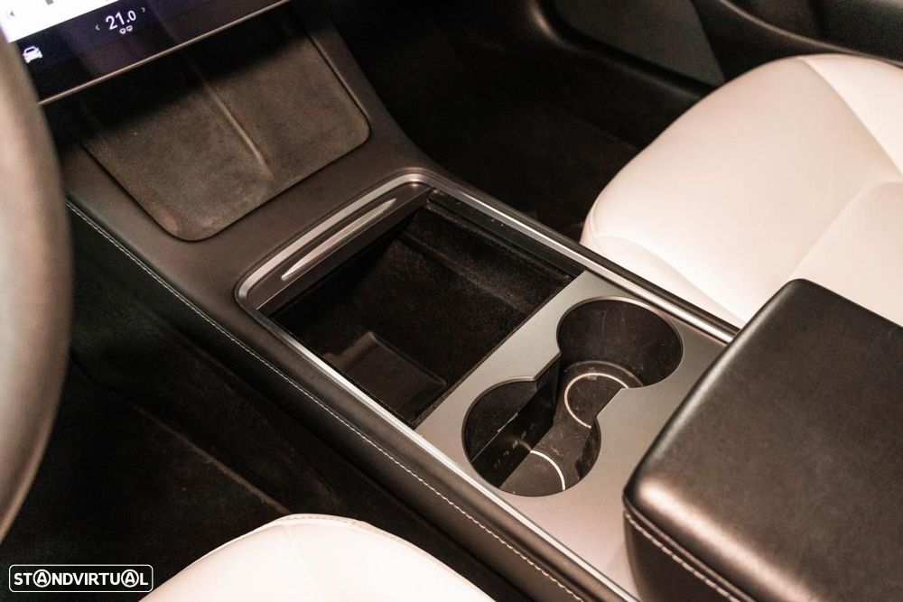 Tesla Model 3 Long Range AWD Dual Motor - 26