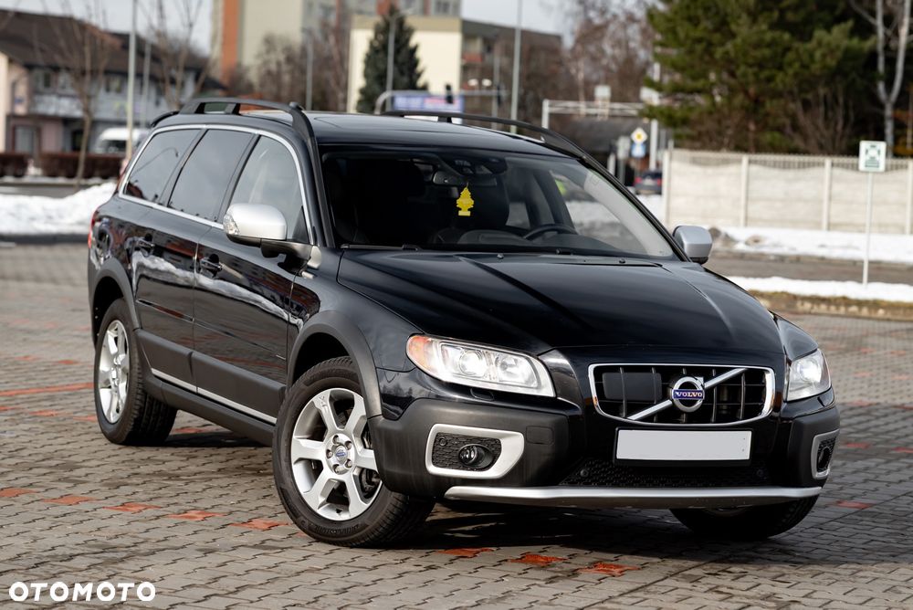 Volvo XC 70 - 1