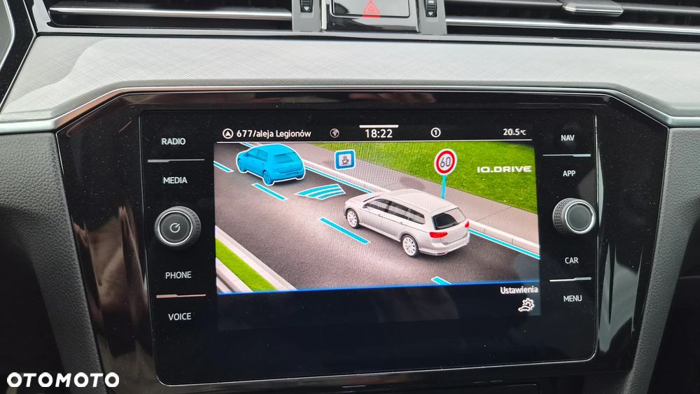 Volkswagen Passat Variant 2.0 TDI BMT Highline DSG - 20