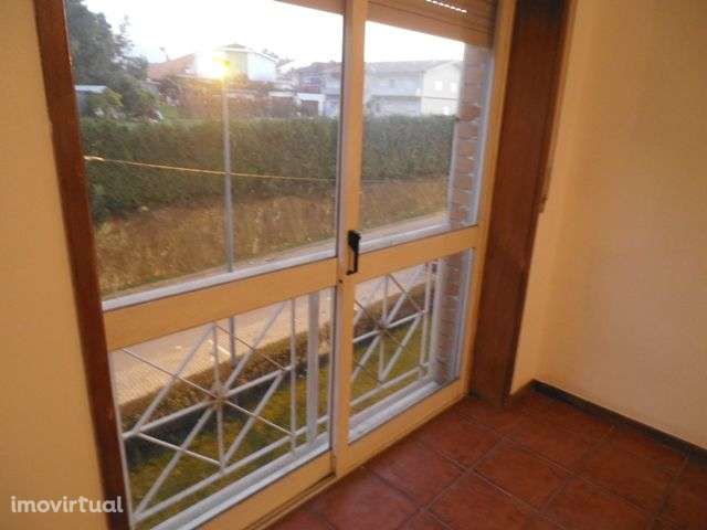 T2 - Gondomar - (rotunda 7 caminhos) - Grande imagem: 5/5