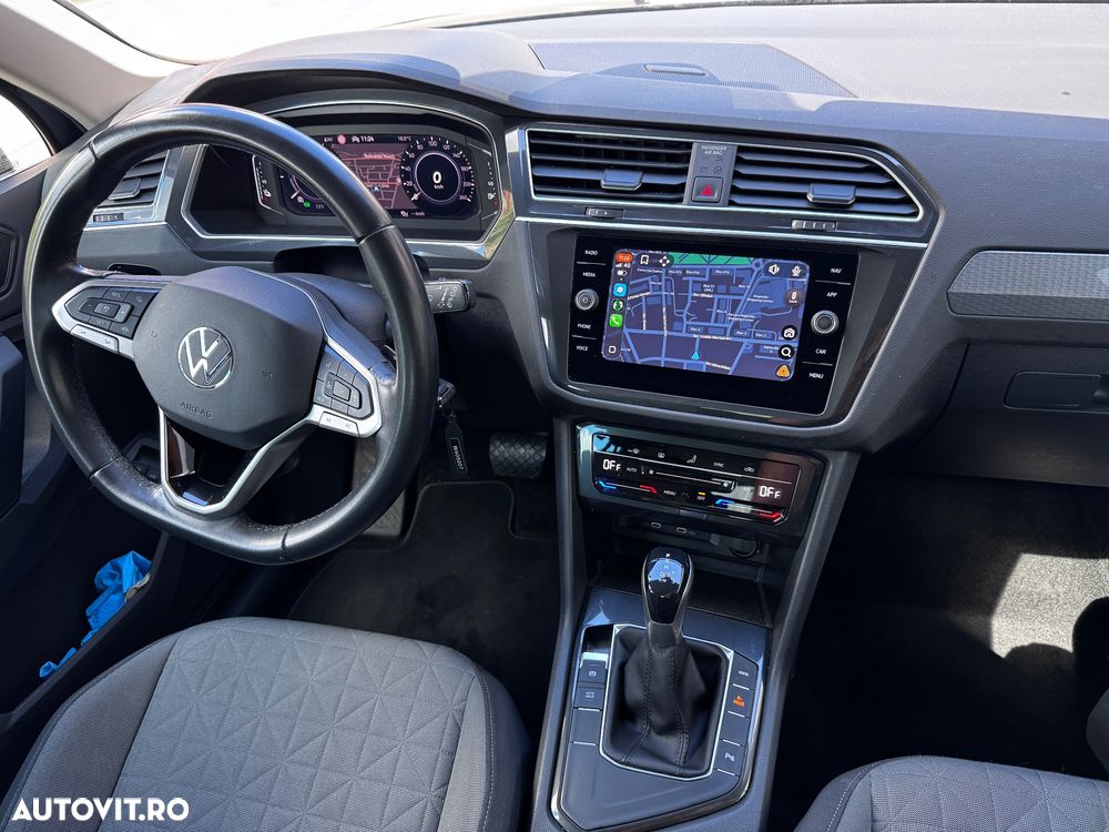 Volkswagen Tiguan - 5